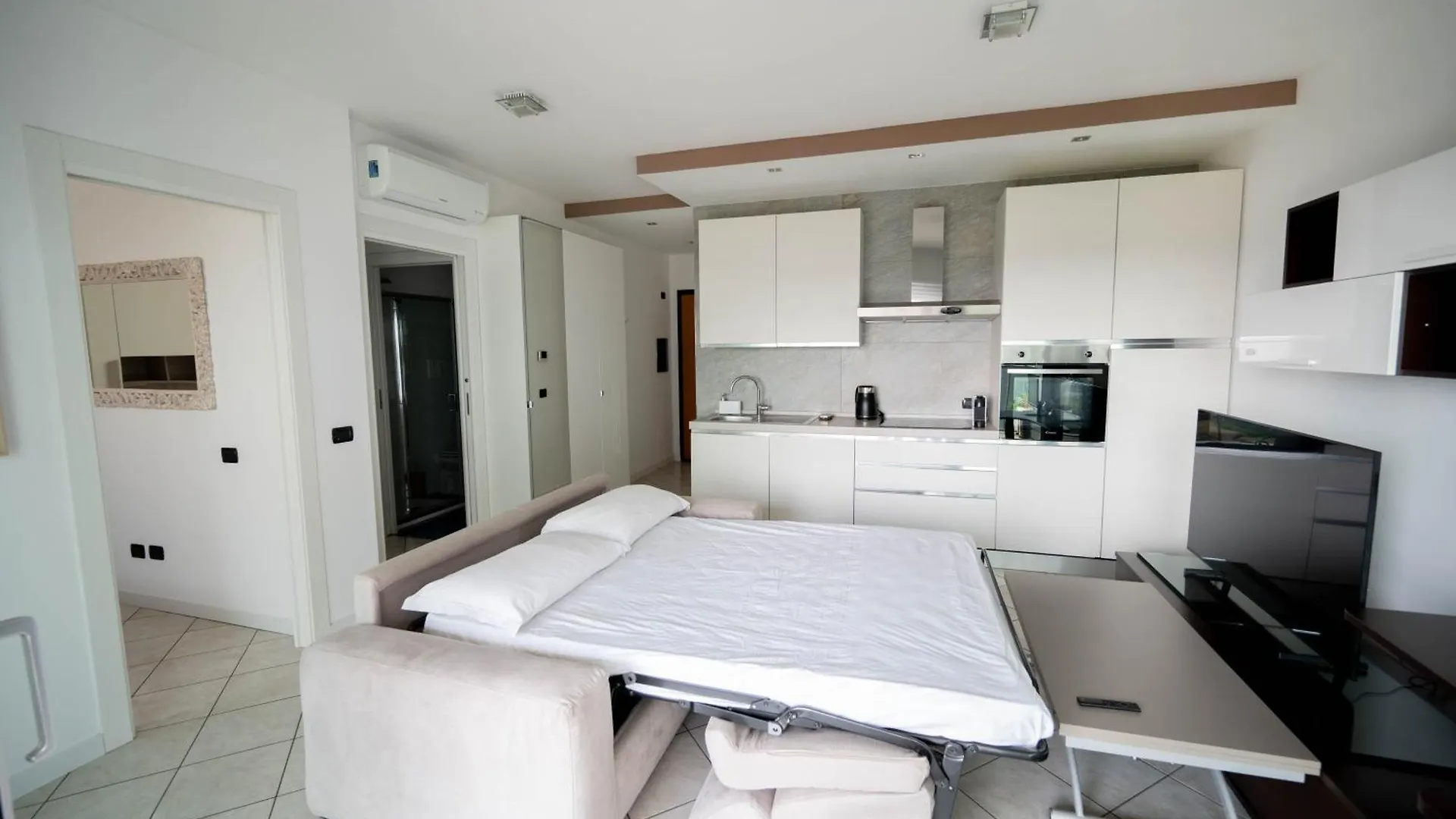 20Min Dal Duomo Luxury Flat And Free Parking Apartment Milan Italy