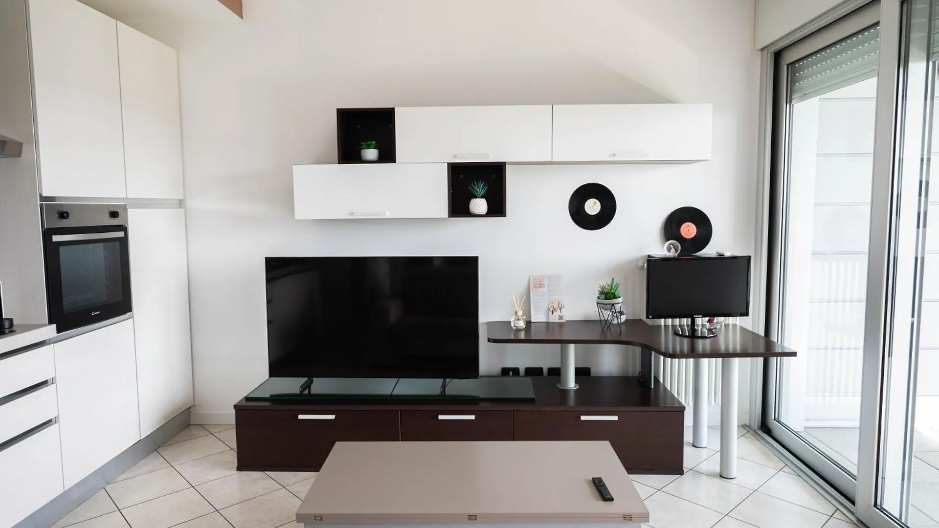 20Min Dal Duomo Luxury Flat And Free Parking Apartment Milan 0*,  Italy
